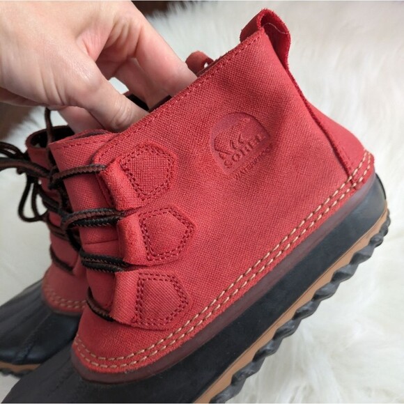 Sorel Woman’s Out N About Red Waterproof Leather Duck Boots NL2339-678 Size 6 - Picture 5 of 6